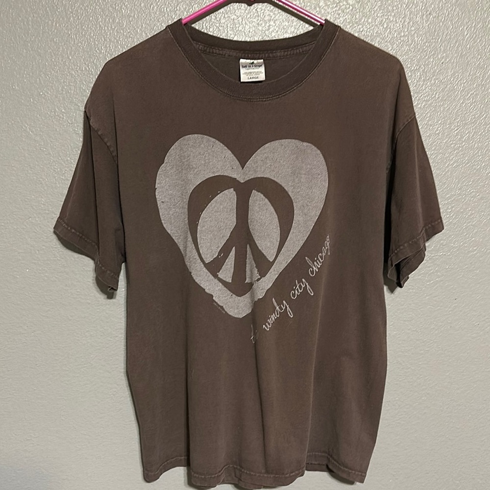 Brown Chicago Peace Sign T-Shirt Women’s Size Large